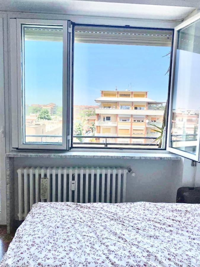 Female Dormitory For Only Female Alojamento de Acomodação e Pequeno-almoço Roma