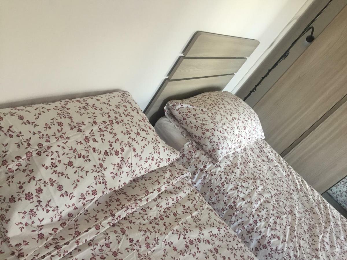 Bed & Breakfast Female Dormitory For Only Female Roma